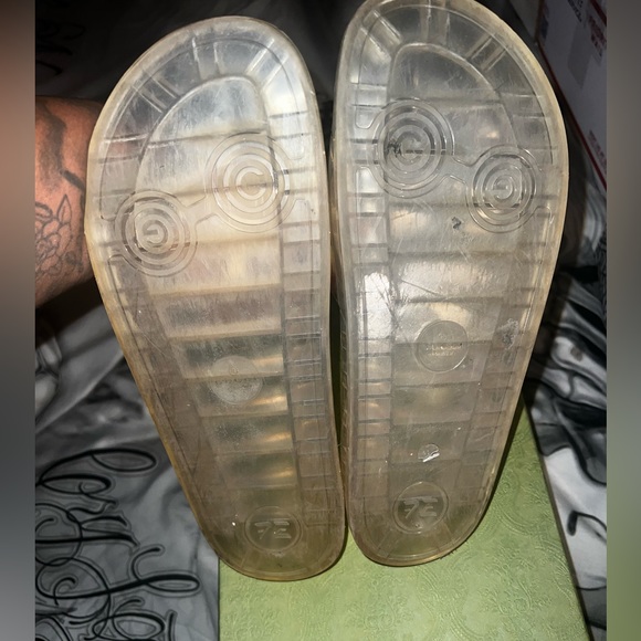 COPY - Clear Gucci slides - Picture 3 of 4
